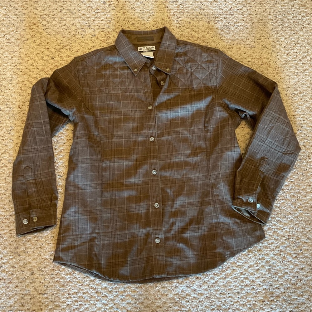 Columbia Woman’s  Brown Checkered Button Down Shirt